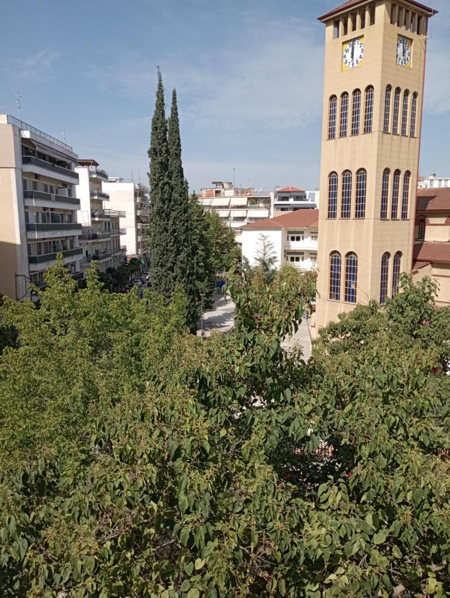 Gk Suites-Constantin View , Auto Check-In 24H Larissa Room photo