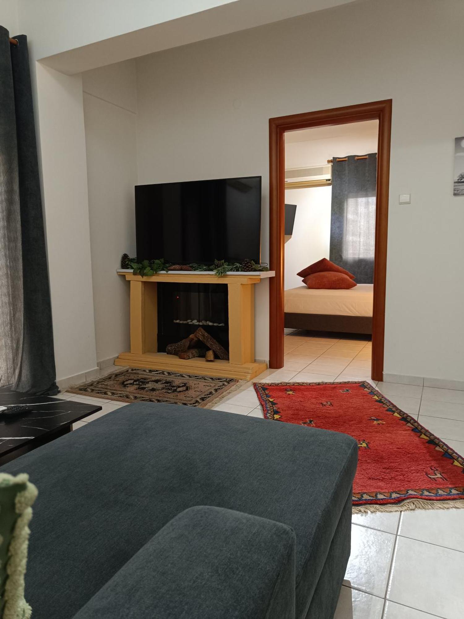 Gk Suites-Constantin View , Auto Check-In 24H Larissa Exterior photo